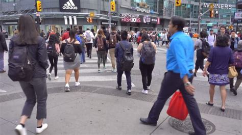 population of the city of toronto|current population of toronto.